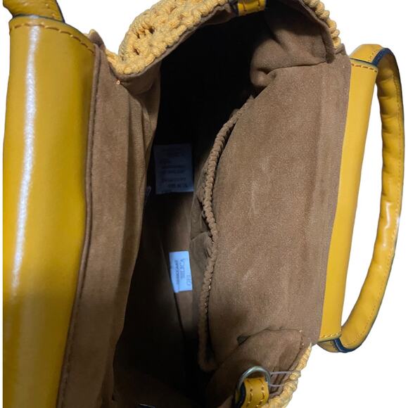 Patricia Nash Geraldine Hobo Crotchet Bag — NWT - Picture 6 of 12